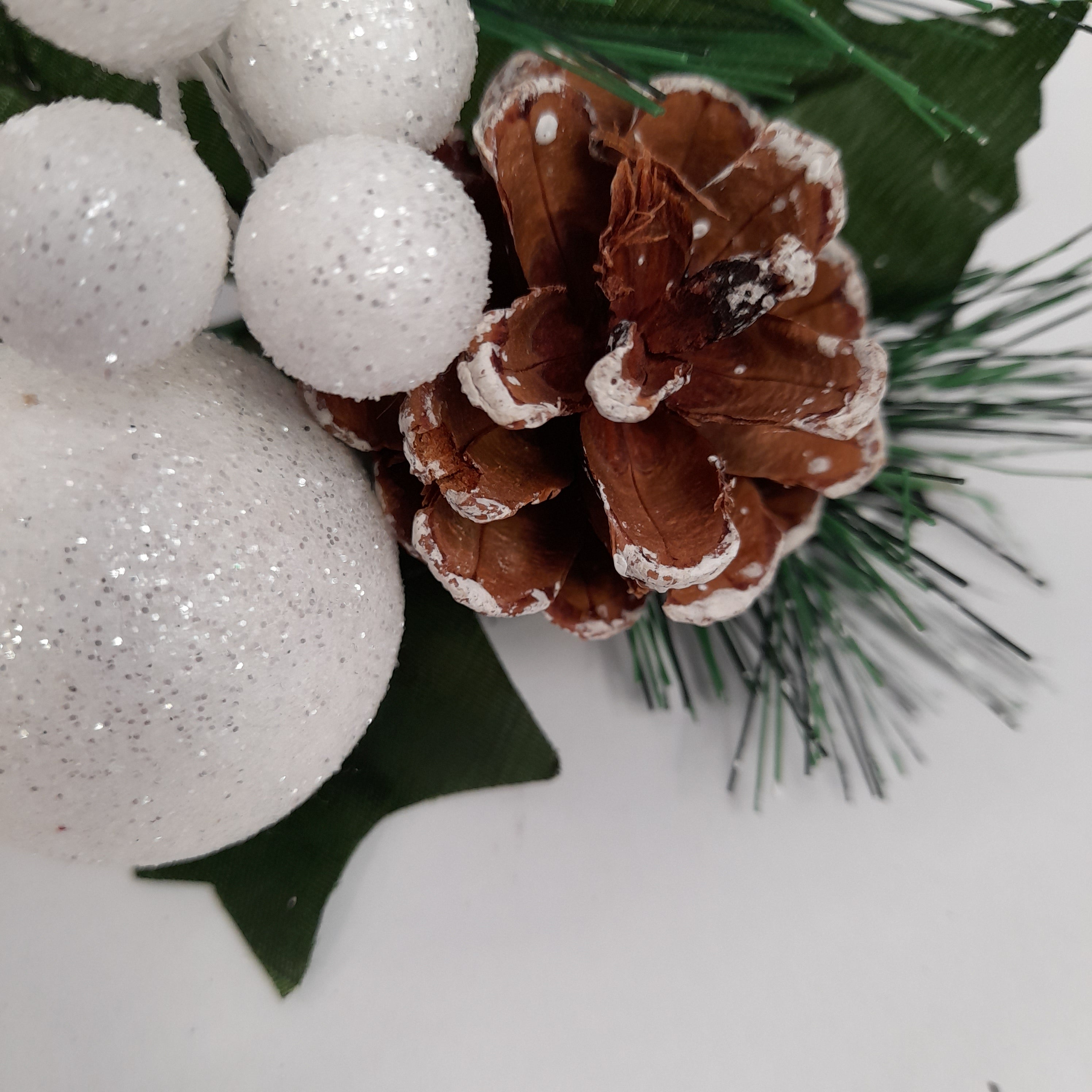 Glitter Ball & Pinecone 20cm Pick - White