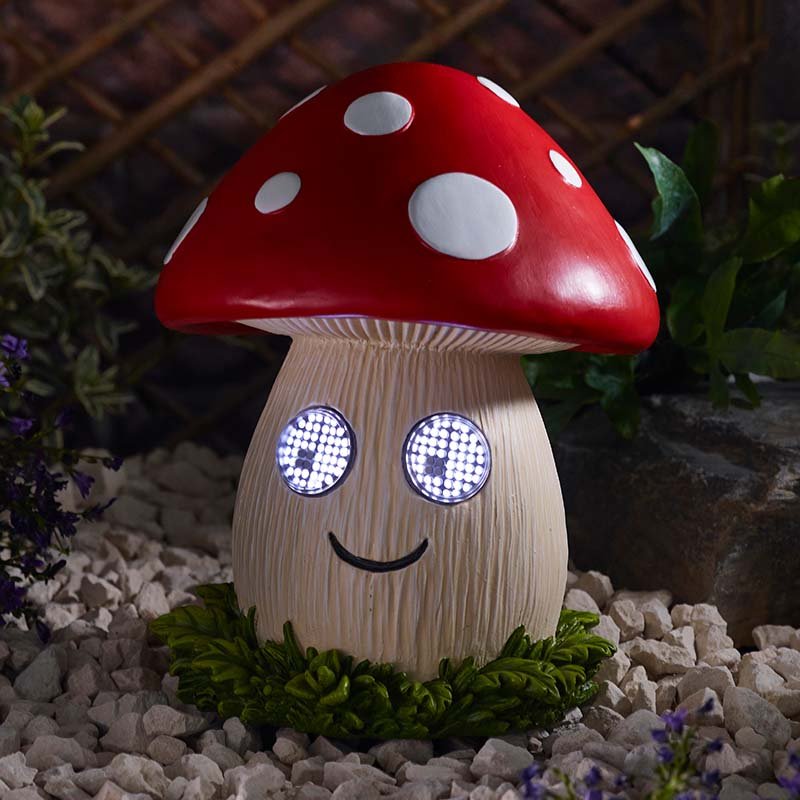 Blinkin' Mushroom Solar Light Ornament